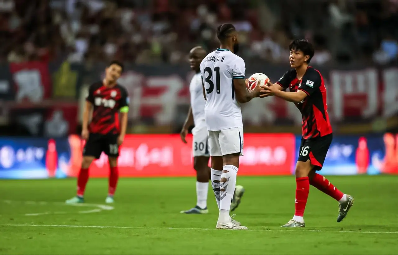 比利时联赛, 做后腰来用, 博豪所在的 比利时联赛, 做后腰来用, 博豪所在的