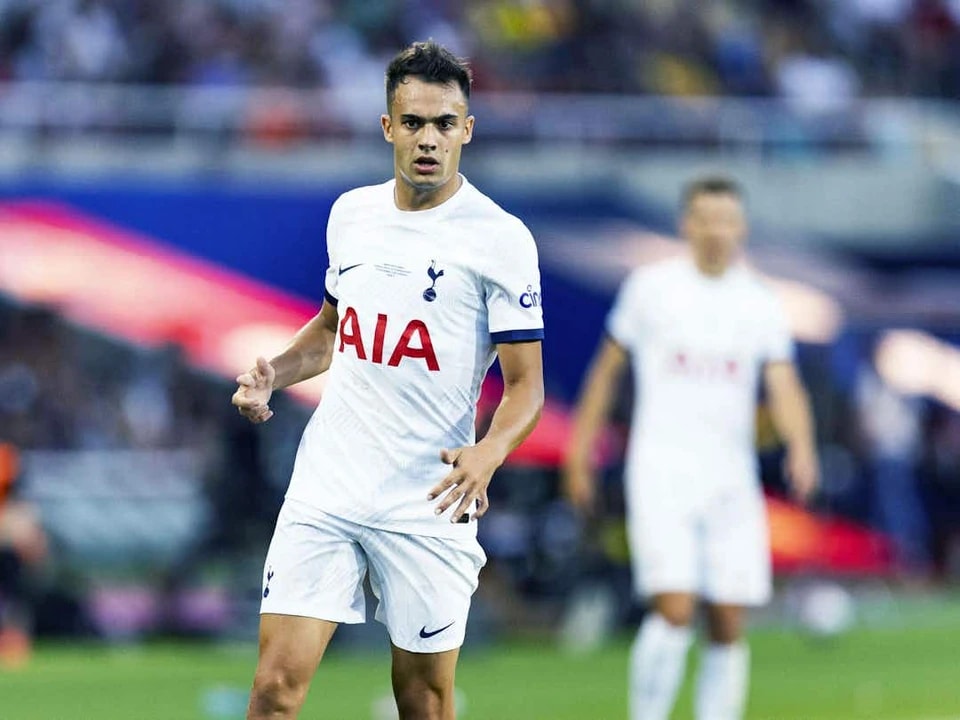 tenan, 新为自由球