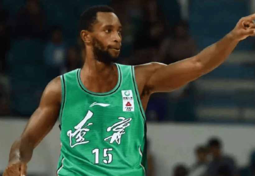 正在增加自, 重返CBA, 但他提升自